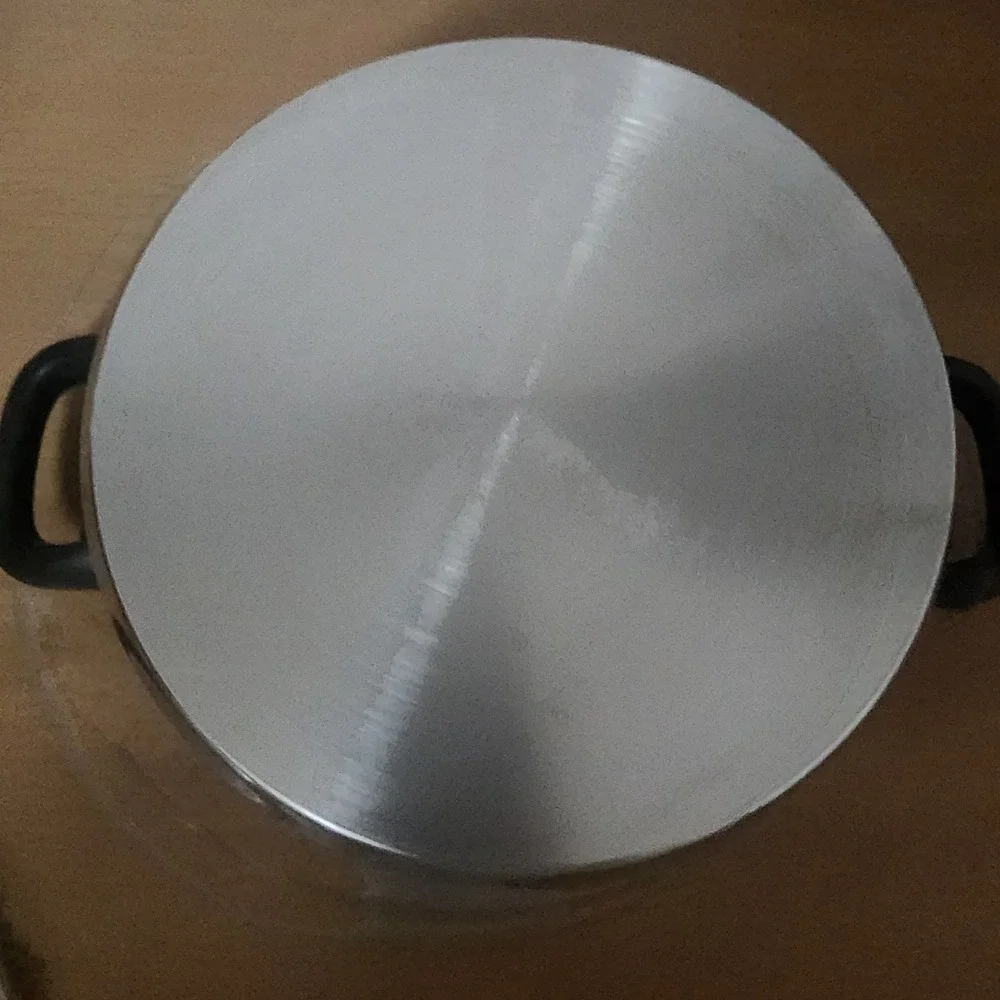 Stainless Steel Cooking Pot With Lid  9